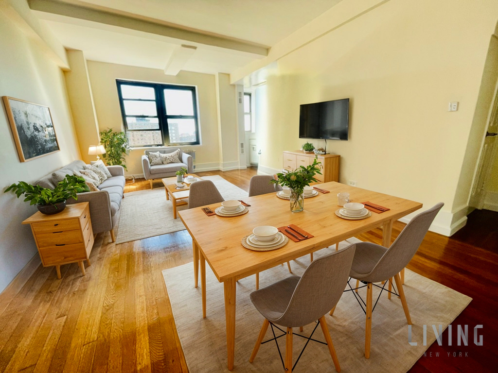 850 Amsterdam Avenue - Photo 1