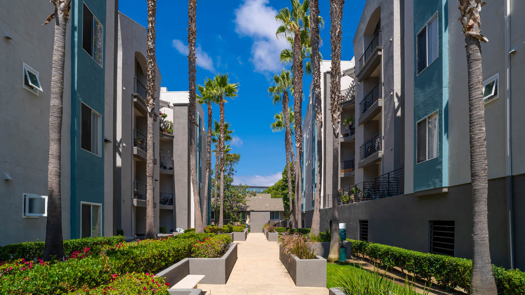 12629 El Camino Real - Photo 0