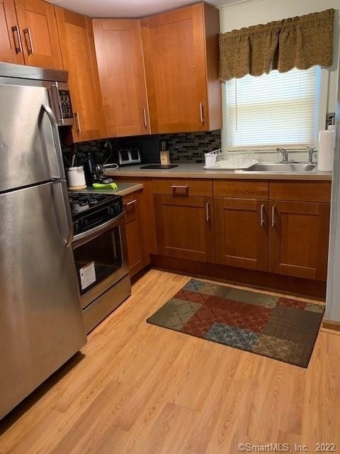 172 College Place - Photo 3