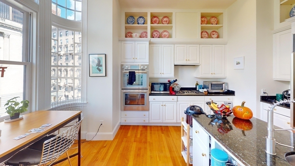 22 Beacon St. - Photo 1