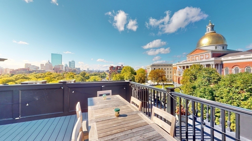 22 Beacon St. - Photo 0