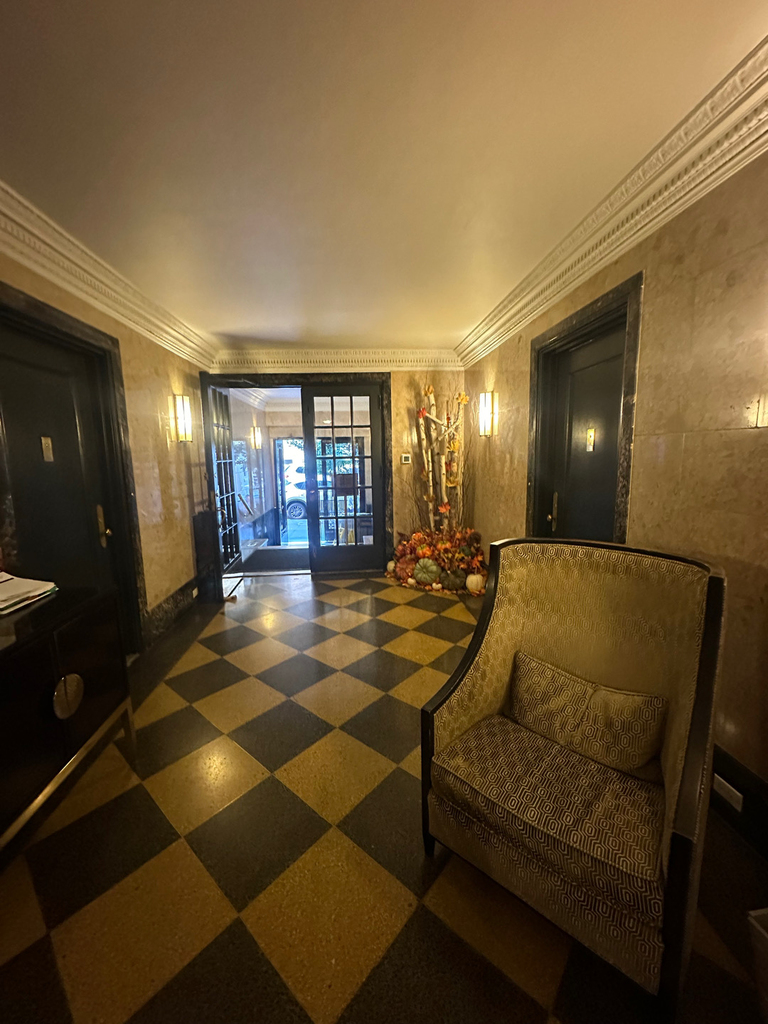 147 West 79th Street - Photo 18