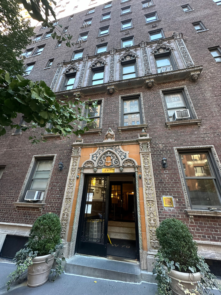 147 West 79th Street - Photo 19