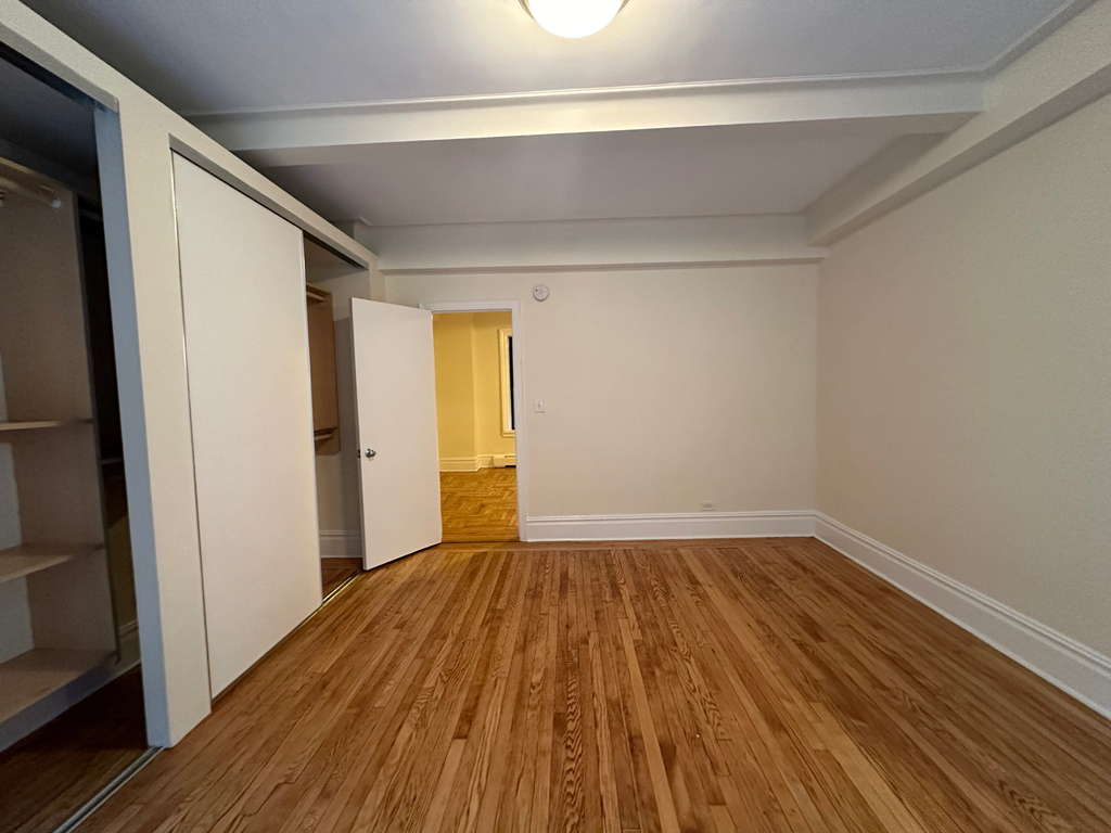 147 West 79th Street - Photo 10