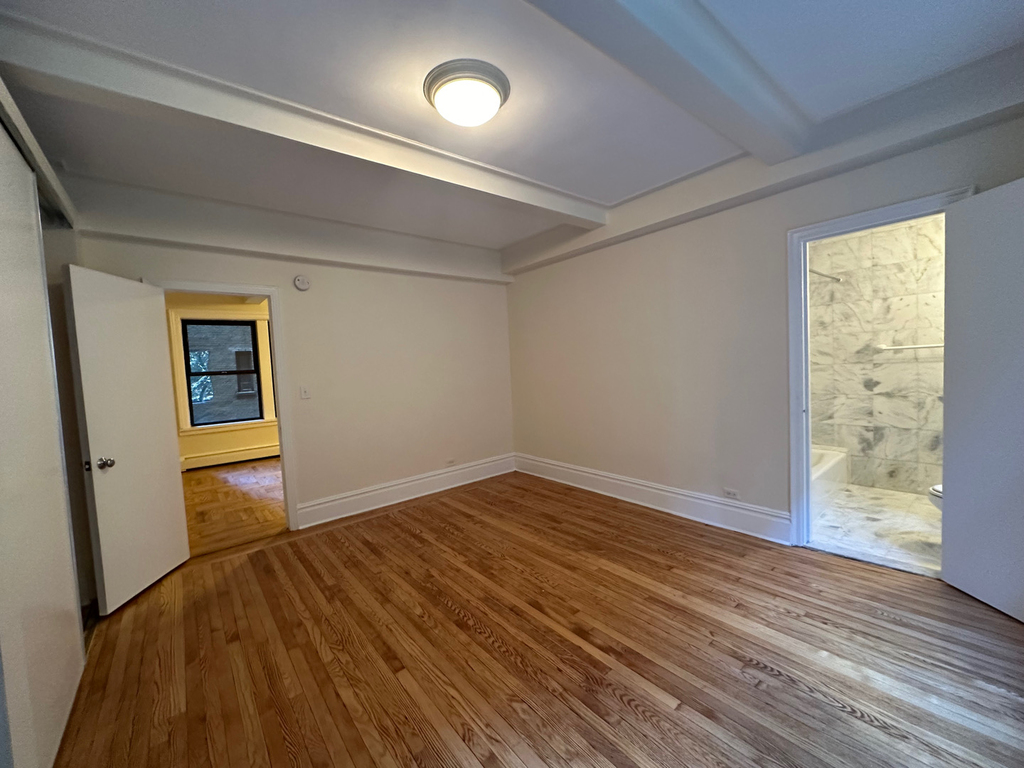 147 West 79th Street - Photo 9