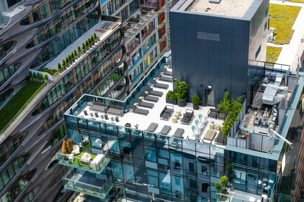Copy of 507 West 28th Street, Unit 1105 - Photo 9