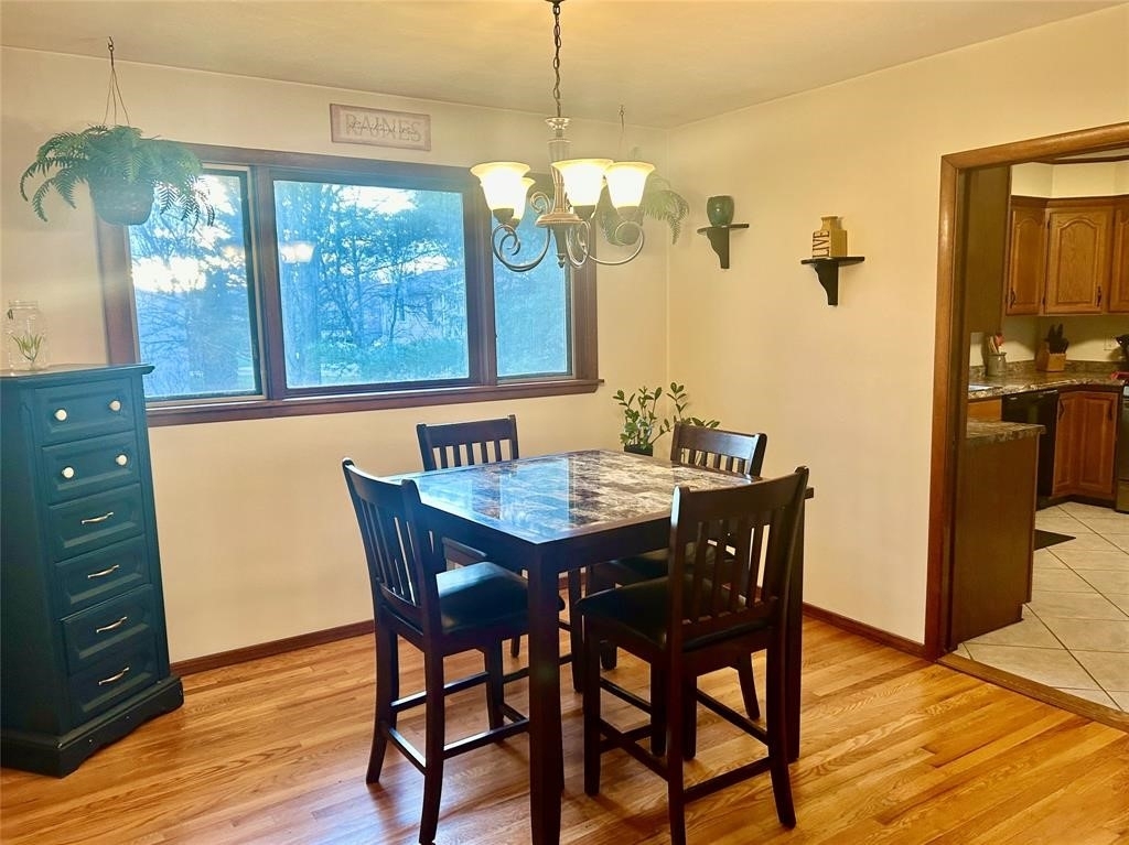 208 Airborne Avenue - Photo 8