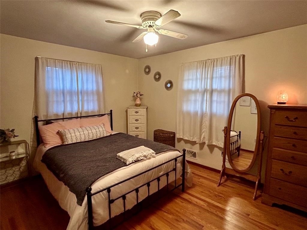 208 Airborne Avenue - Photo 10