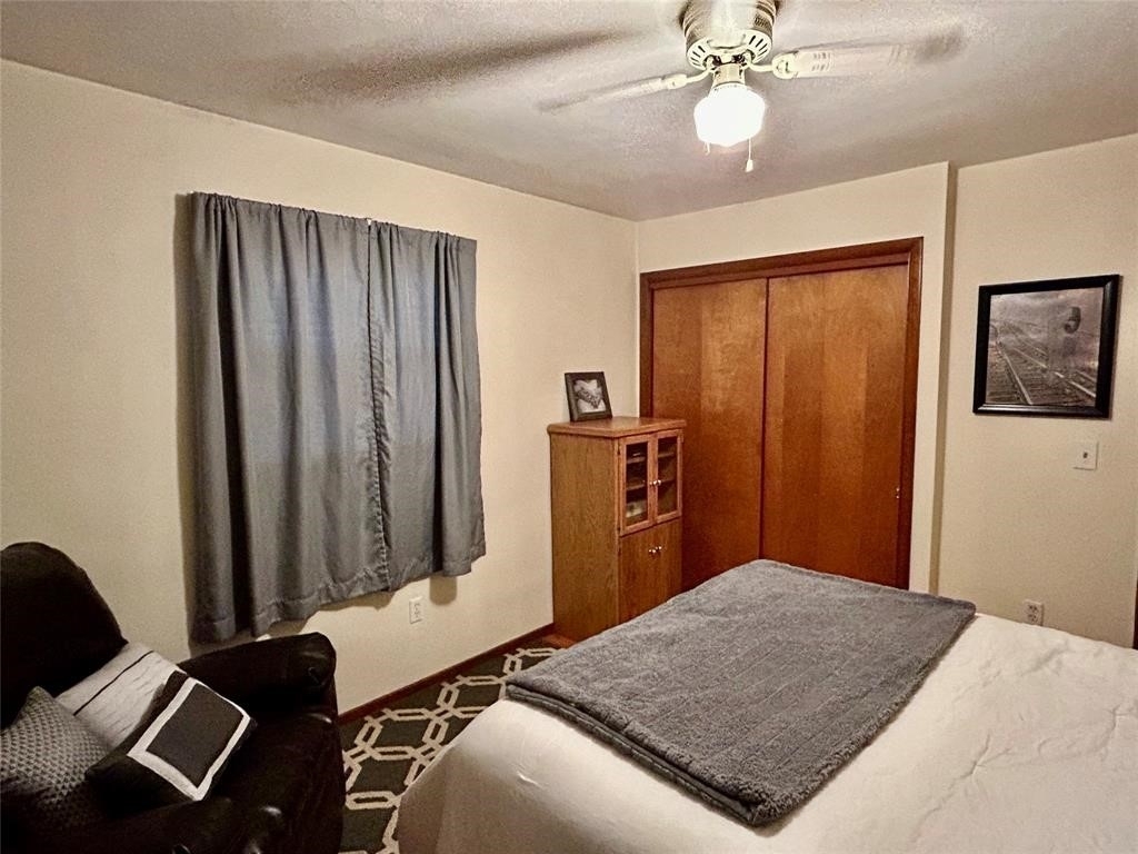 208 Airborne Avenue - Photo 12