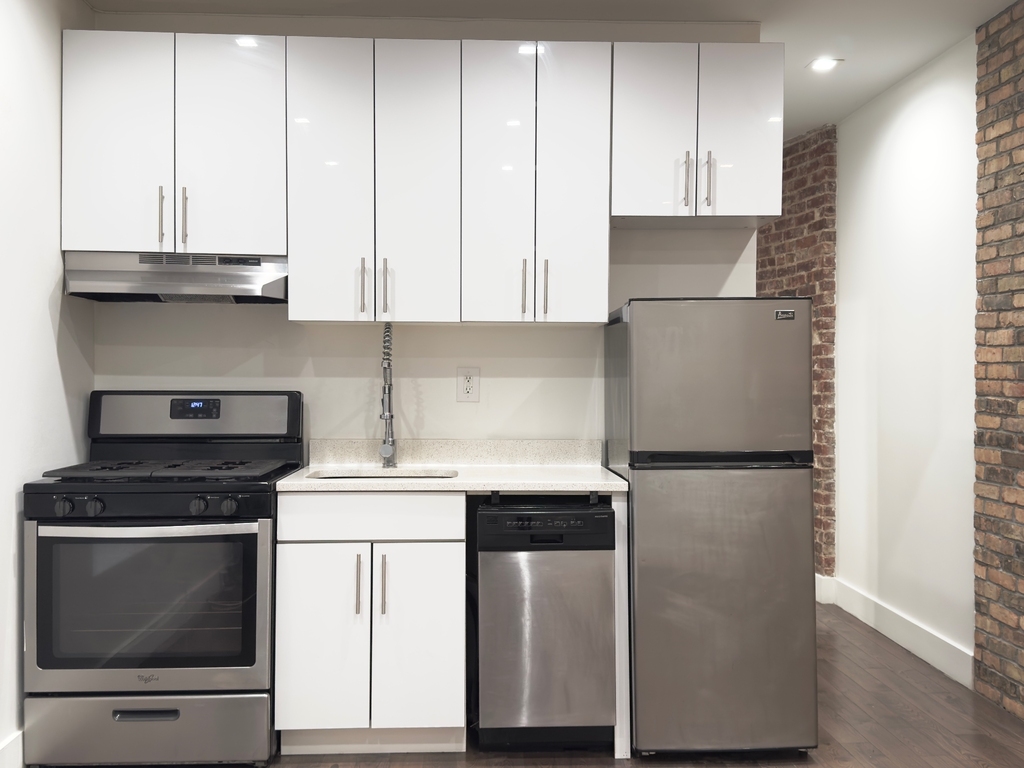 4 St Nicholas Terrace - Photo 1