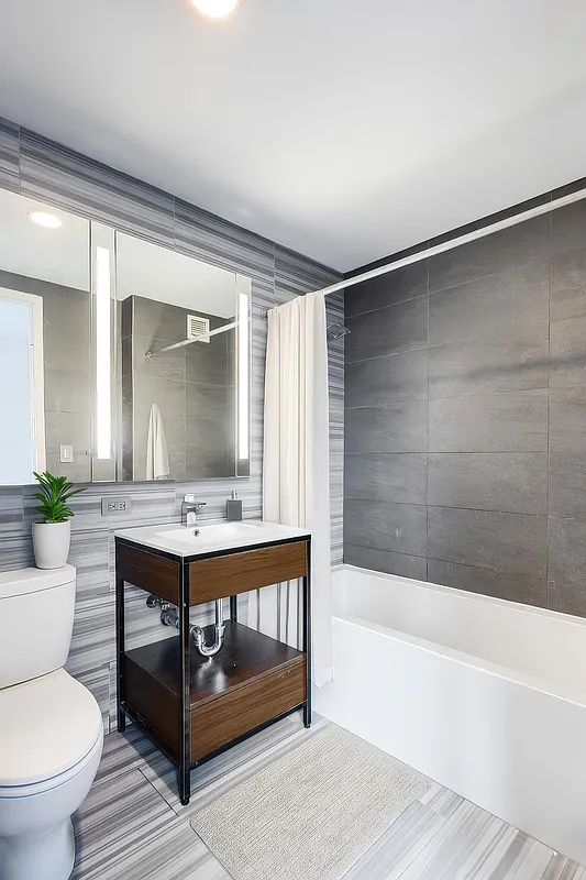 605 West 42nd Street - Photo 5