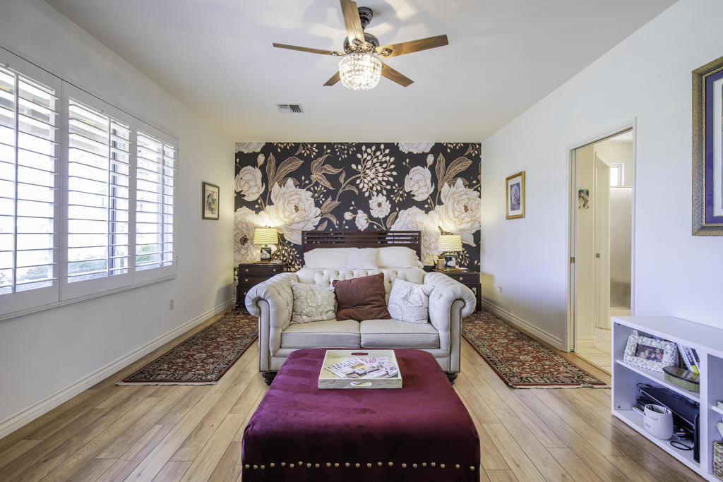 37905 Pineknoll Avenue - Photo 16