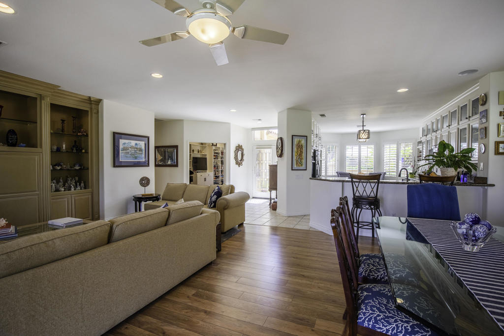 37905 Pineknoll Avenue - Photo 13