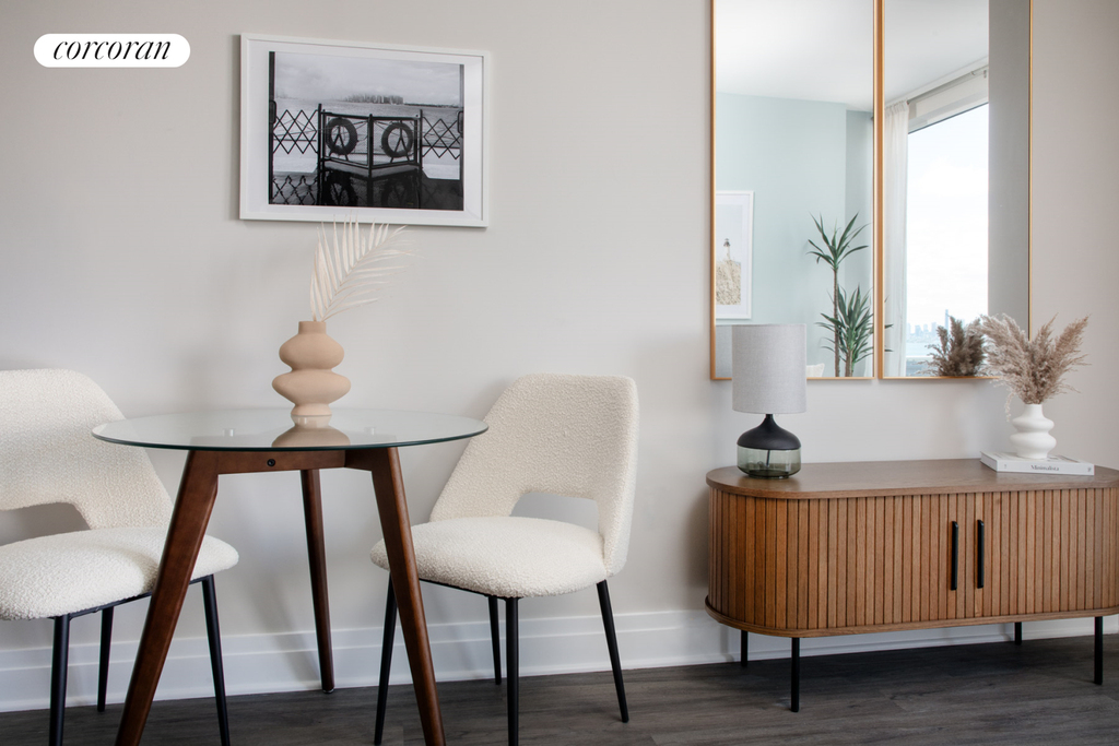 5 Bay St - Photo 2