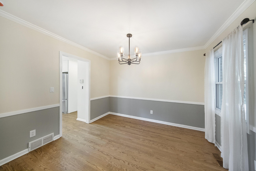 3465 Charing Cross Road - Photo 3