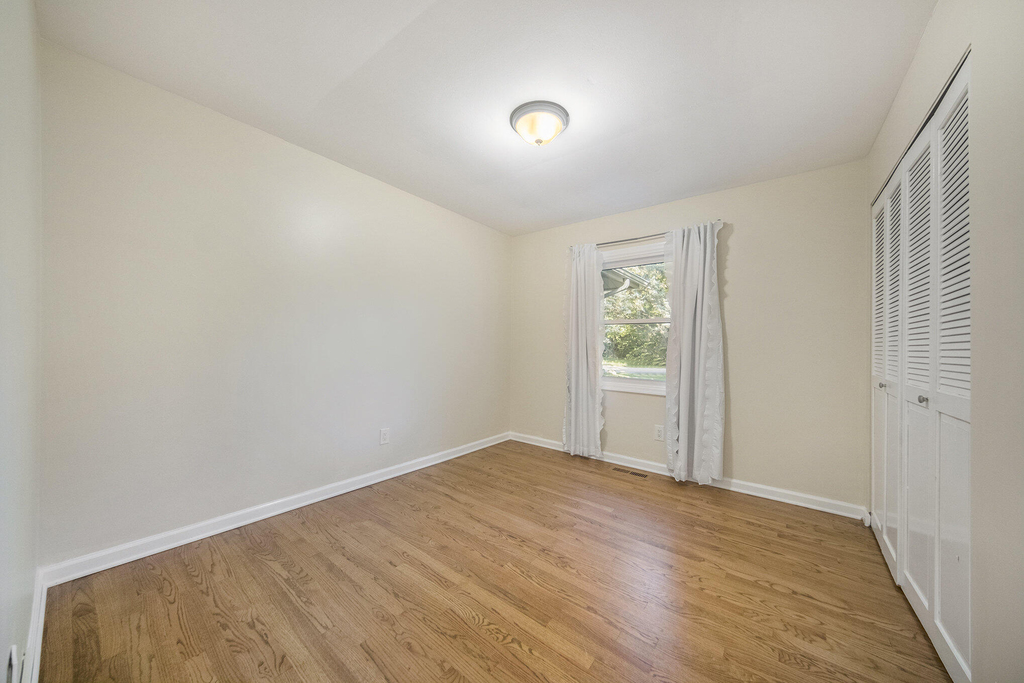 3465 Charing Cross Road - Photo 9