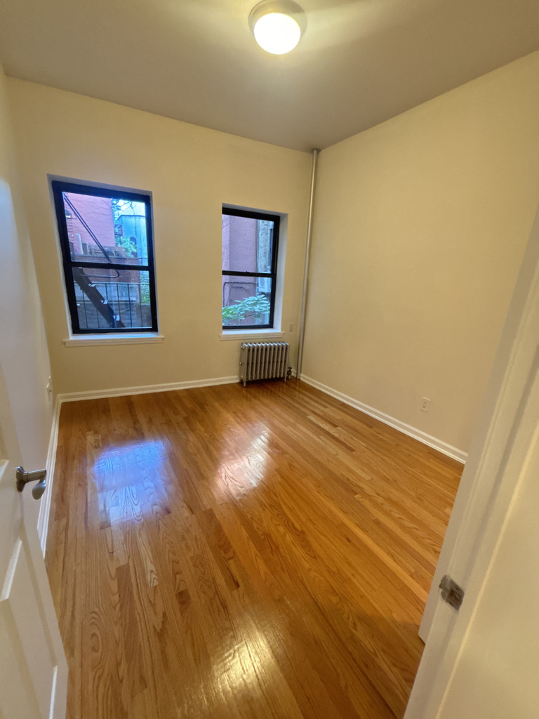 Grand Street and Mott Street - Photo 8