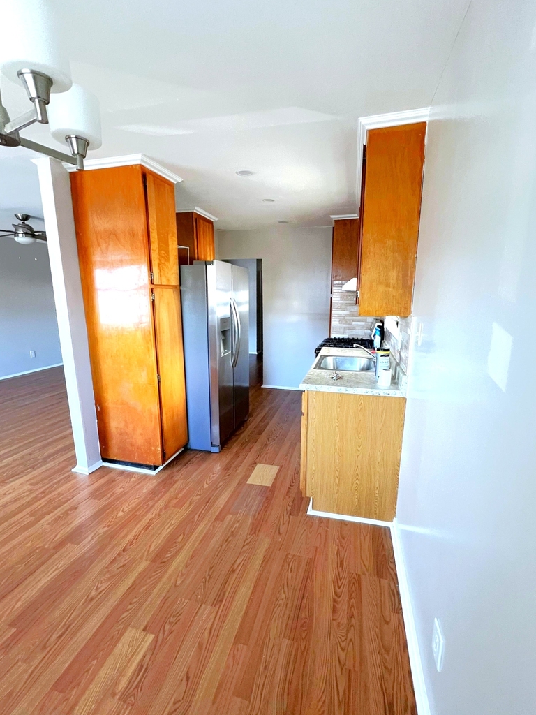149-42 83rd Street - Photo 3