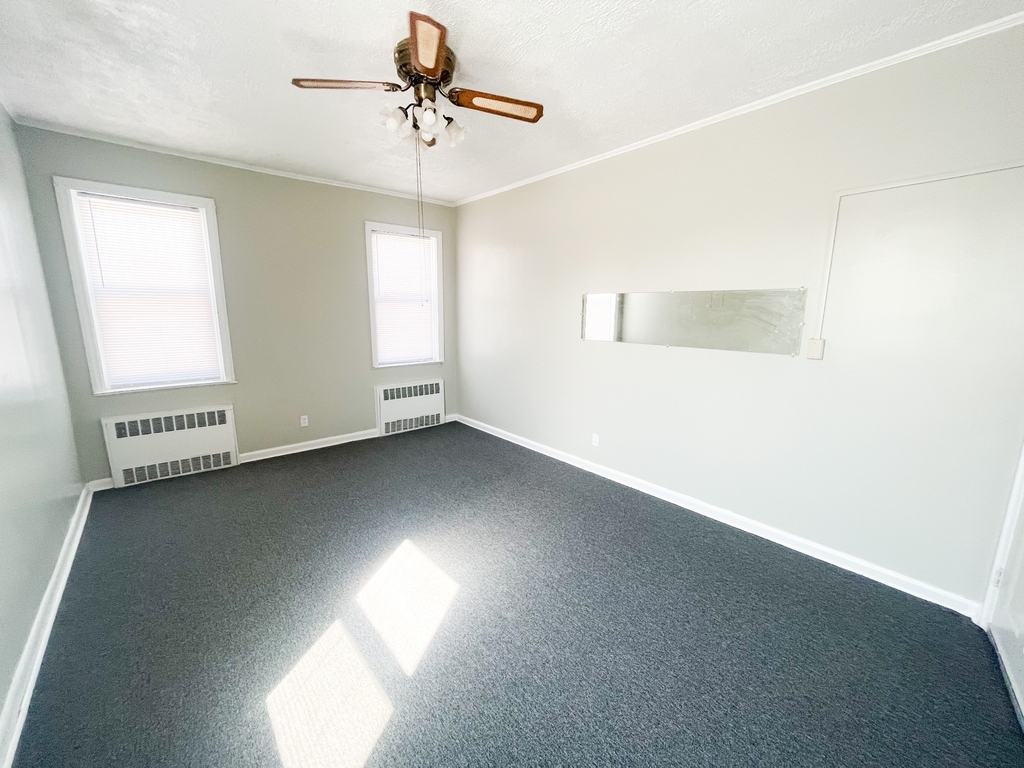 626 Remsen Avenue - Photo 7