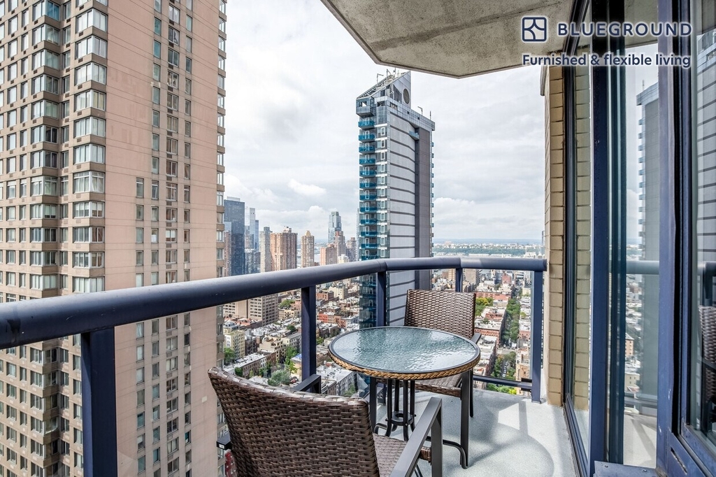 West 48th Street Broadway - Photo 1