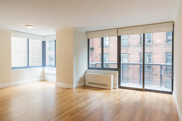West 48th Street Broadway - Photo 3