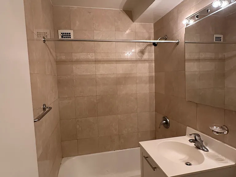 East  Street 79 th - Photo 3