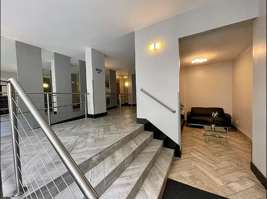 433 West 53rd Street - Photo 10