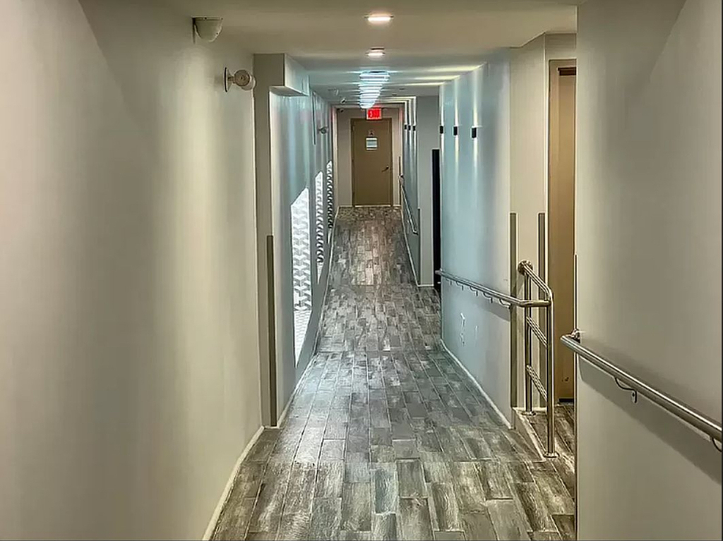 433 West 53rd Street - Photo 9
