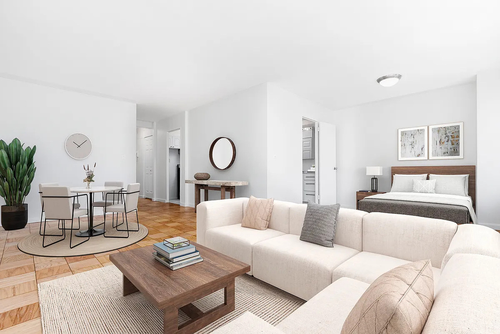 East 36th Street - Photo 3
