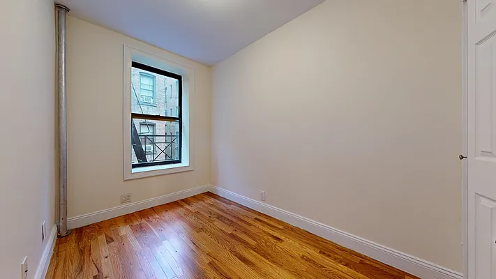 East 12th Street/ 3rd ave - Photo 2