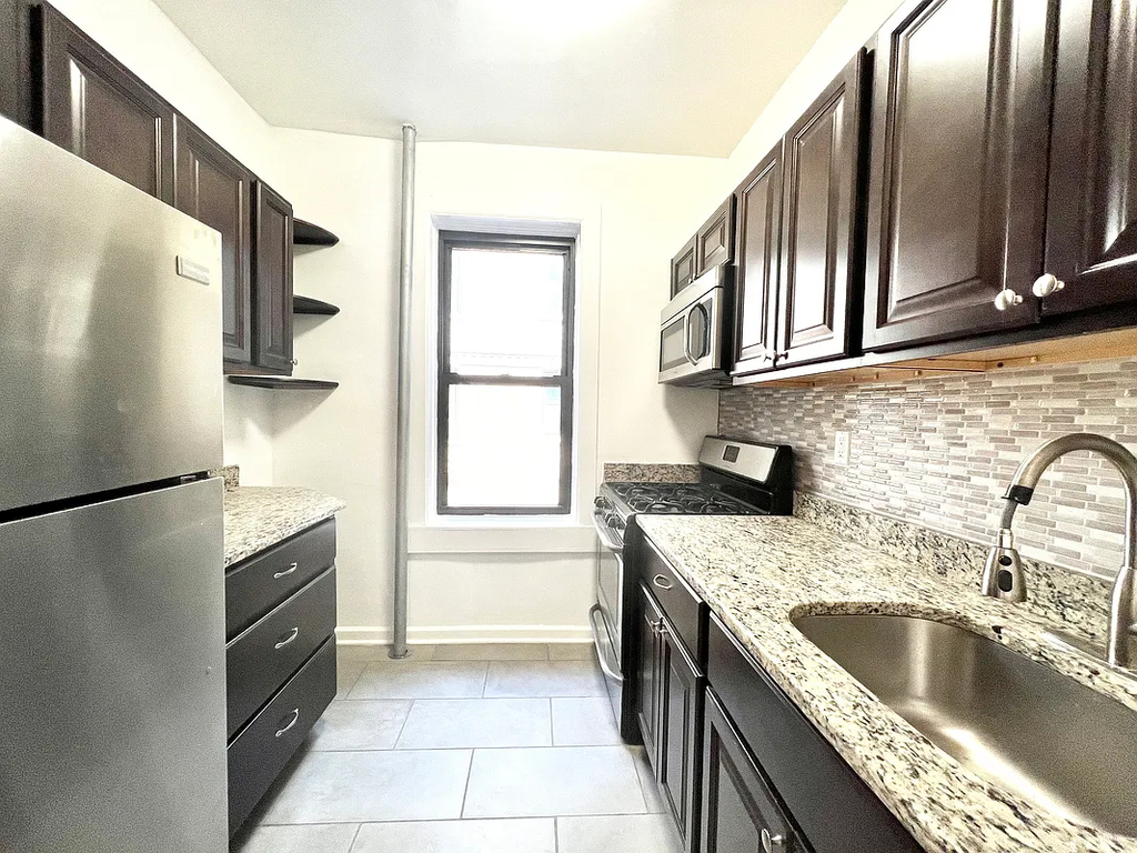 37-40 81st Street - Photo 6