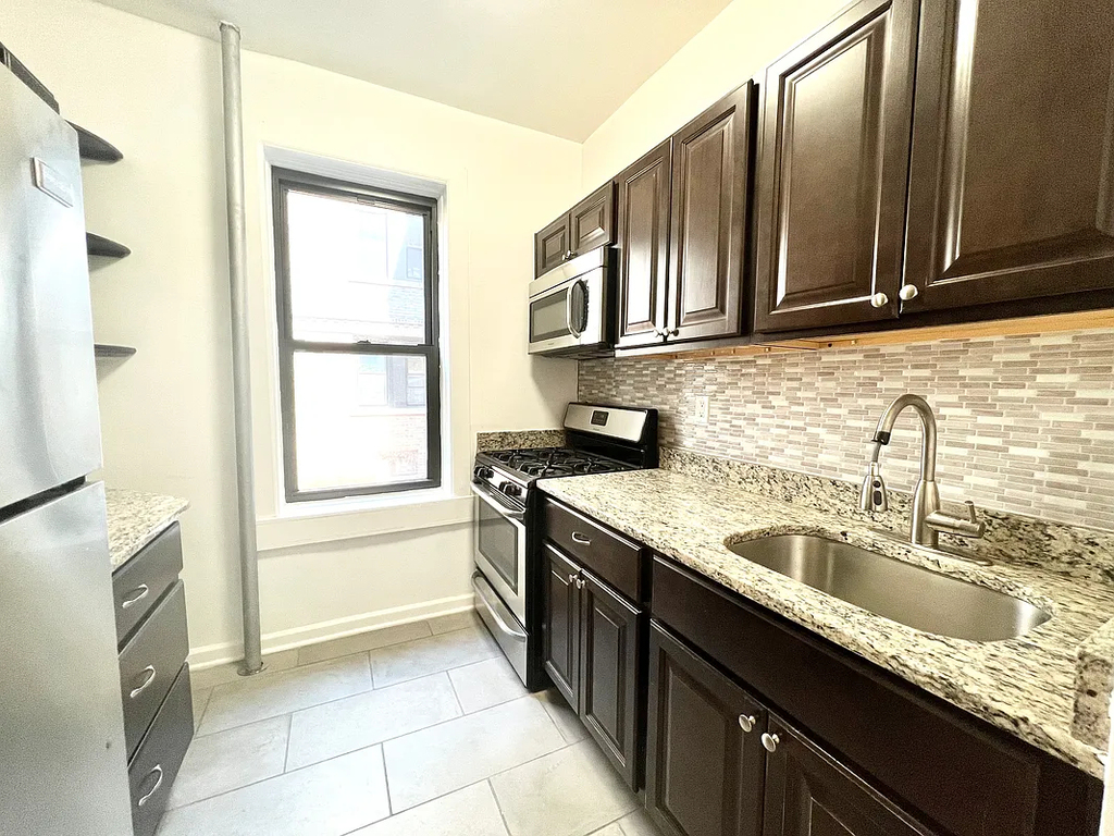 37-40 81st Street - Photo 5