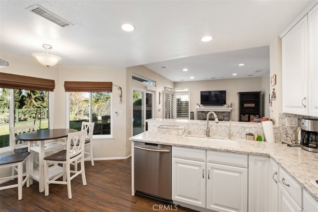 20891 Porter Ranch Road - Photo 13