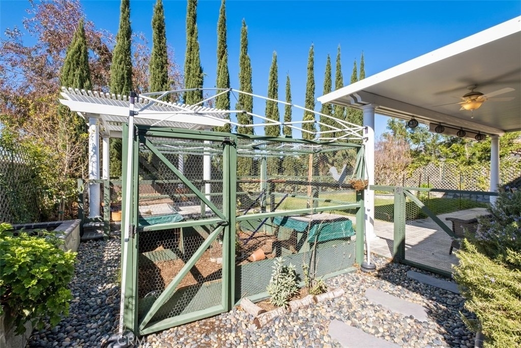 20891 Porter Ranch Road - Photo 36