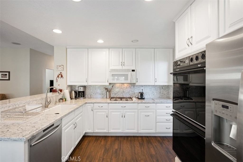 20891 Porter Ranch Road - Photo 12