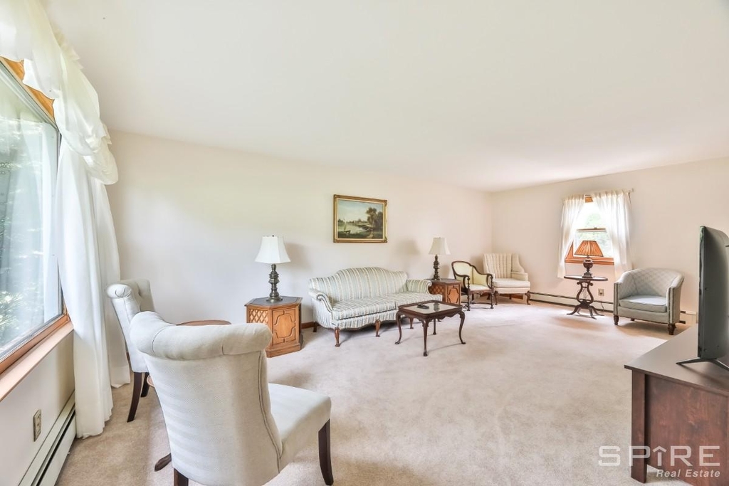 170 Maplecrest Road - Photo 6
