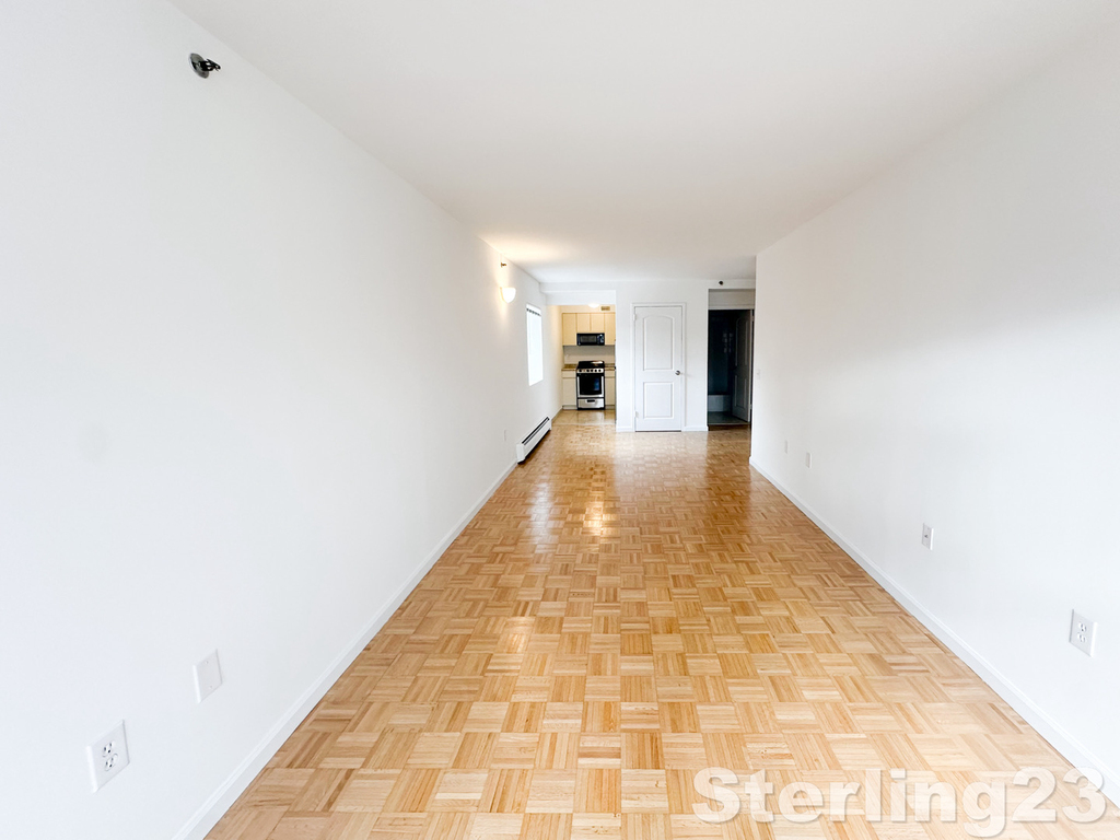 31-64 21st Street - Photo 1