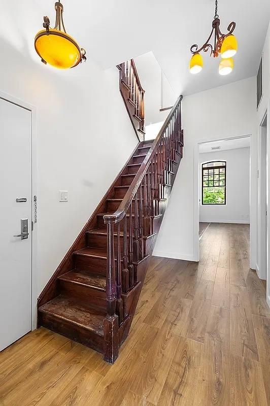 1937 Madison Avenue - Photo 7
