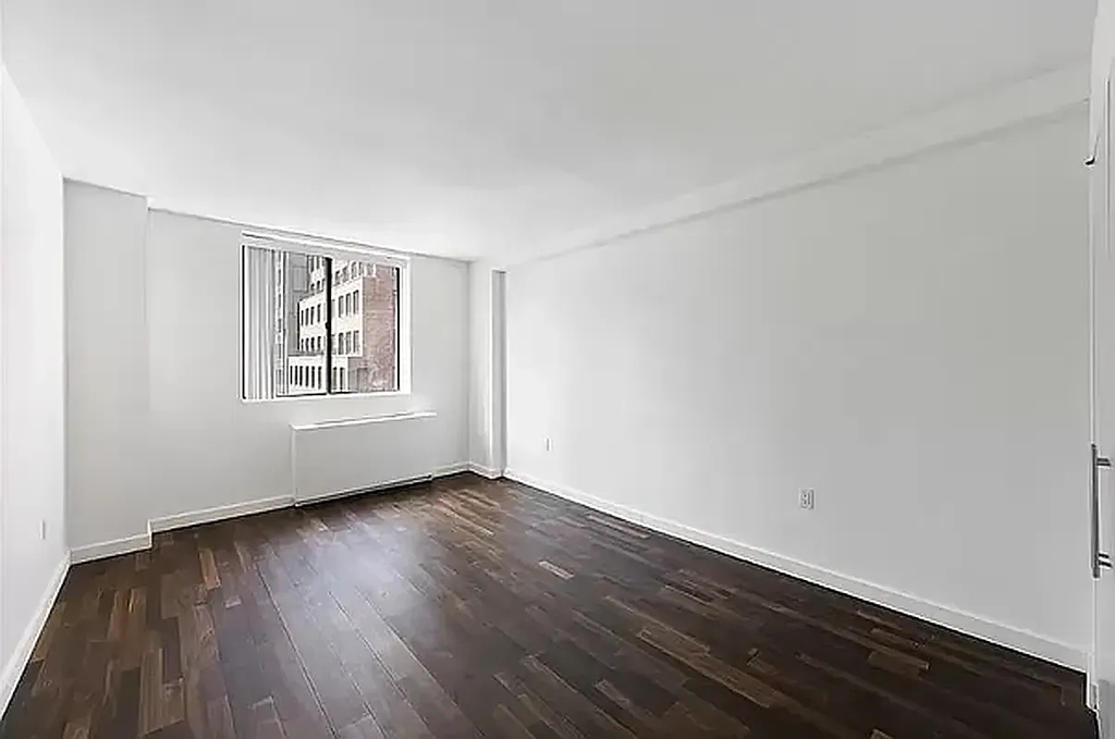 184 Lexington Avenue - Photo 1