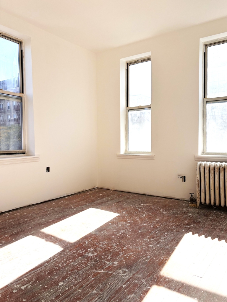 27-58 27th Street - Photo 9