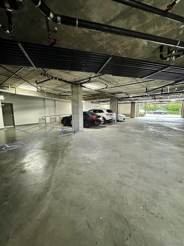 3909 Voltaire St - Photo 27