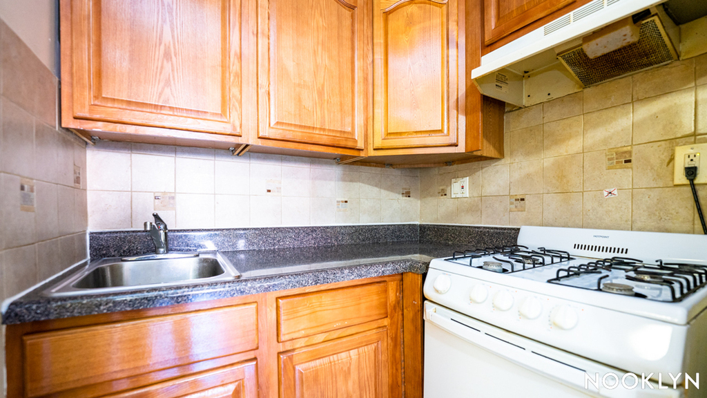 1106 Bushwick Avenue - Photo 6
