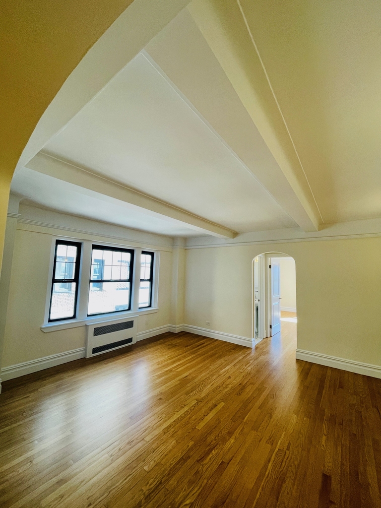 95 Christopher Street - Photo 2