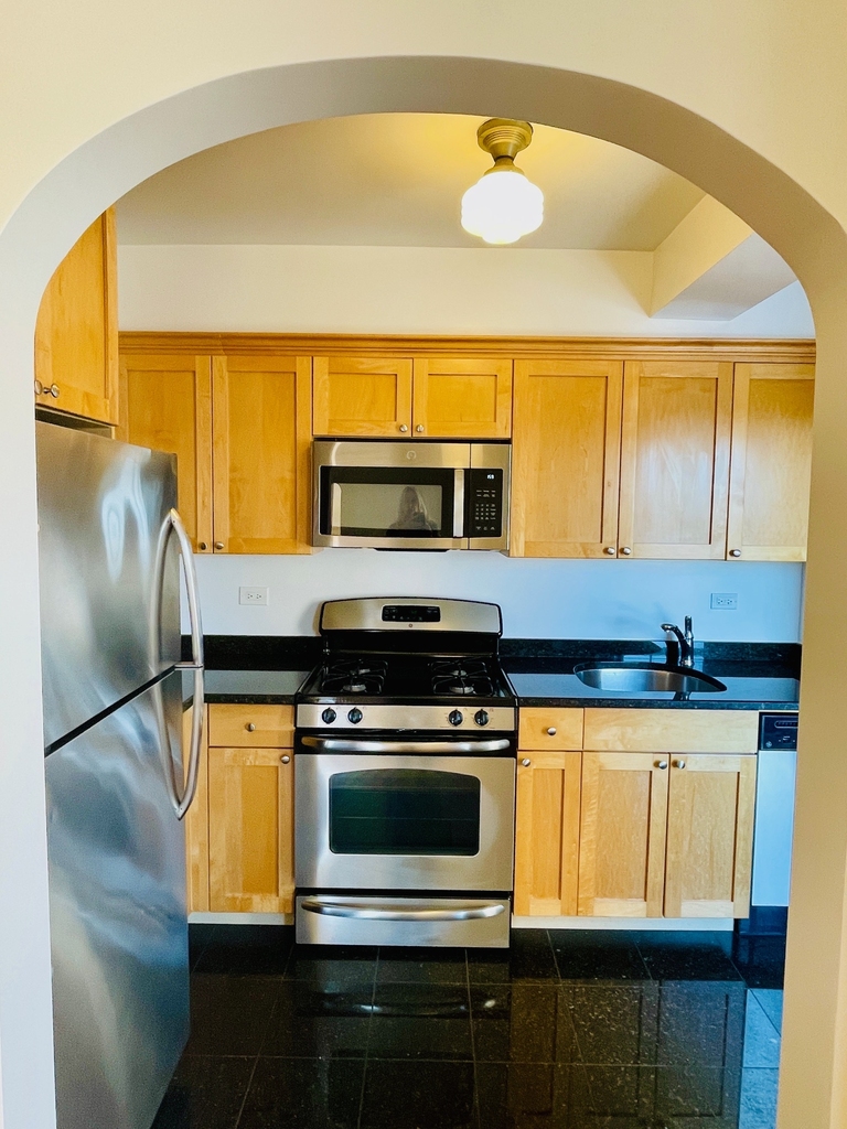 95 Christopher Street - Photo 8