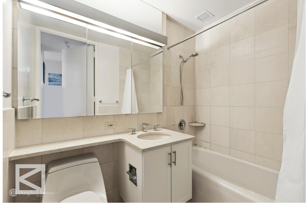 1775 York Ave - Photo 5