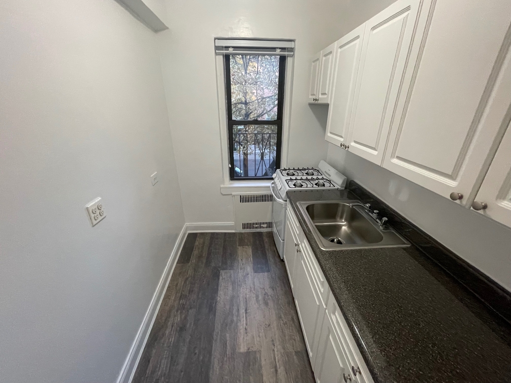 72-36 112th Street - Photo 2