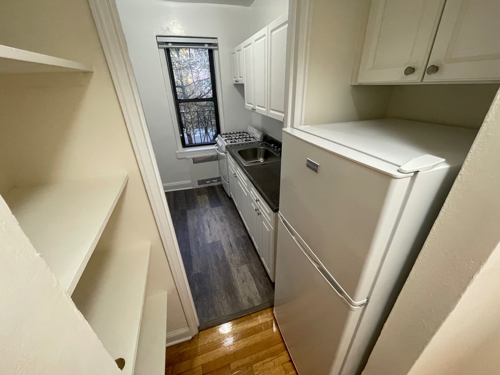 72-36 112th Street - Photo 3
