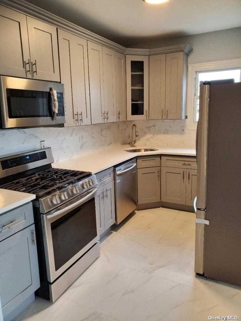 23-43 Enright Road - Photo 2