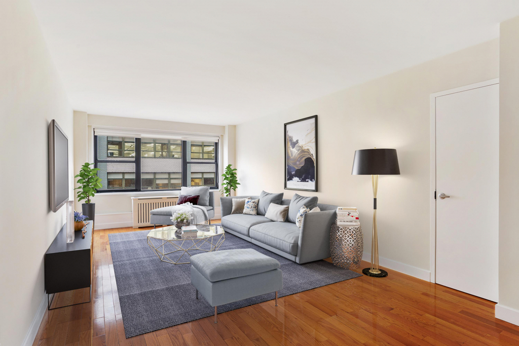141 East 33rd Street - Photo 0