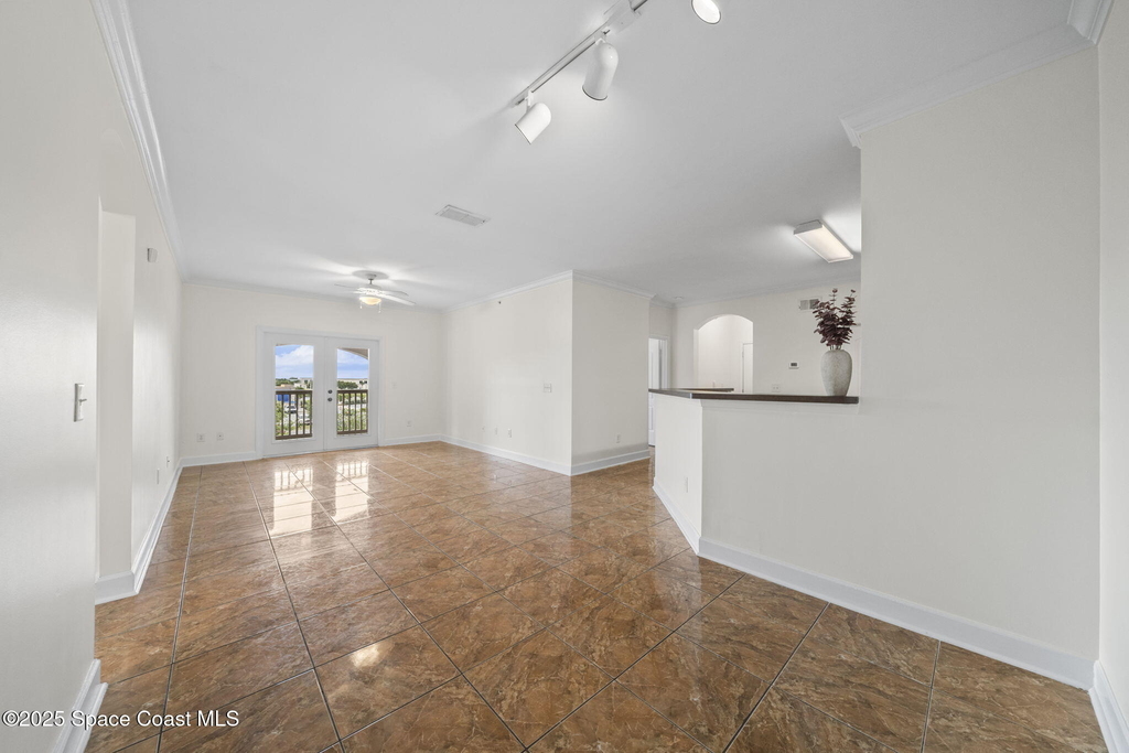 6421 Borasco Drive - Photo 10
